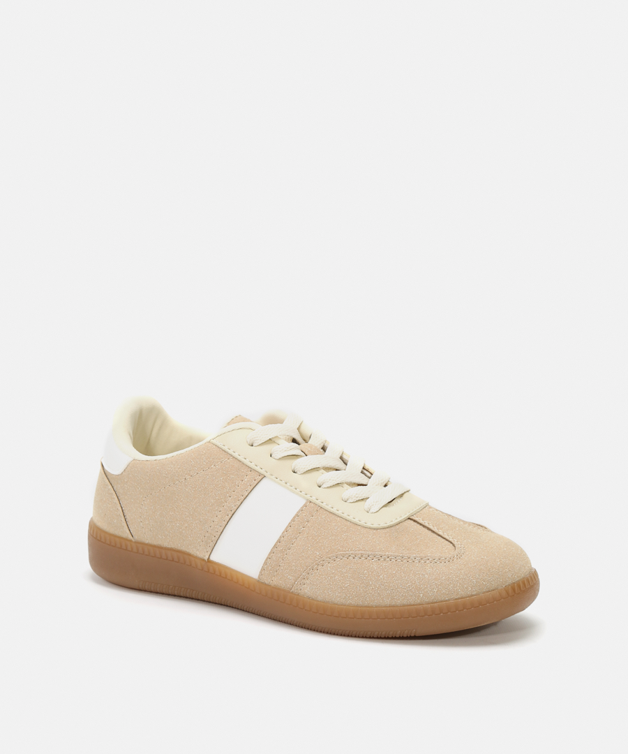 Sapatilhas casual retro image number null